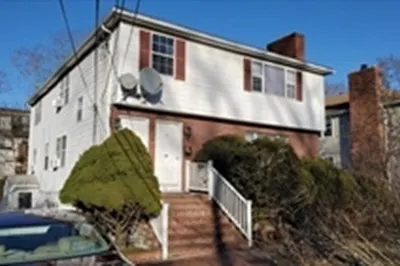 2 Bryon Road #2 1