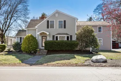 53 Holliston St