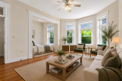 1109 Boylston St #4 1