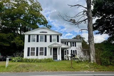 604 Main Road 1