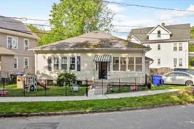 81 Eleanor Road 1