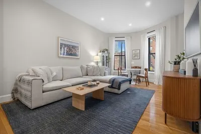 416 Columbus Ave #2