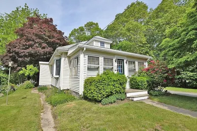 70 Cross St