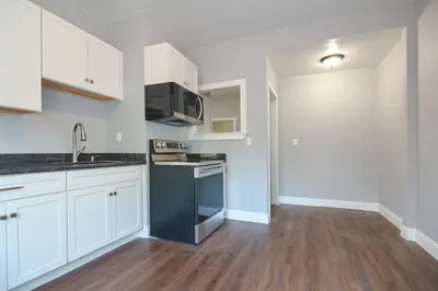 44 Arbutus St #1