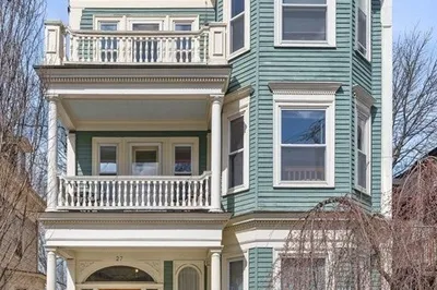27 Ellery Street #3