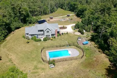90 Fuller Farm Rd 1