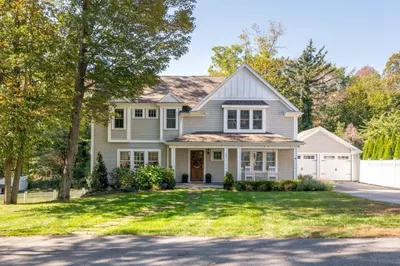 197 S Main St 1