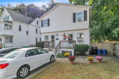 14-16 W Glen St 1