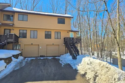 9 Mountain Gate Rd #9