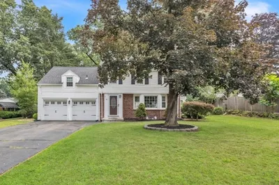 55 Bridle Path Rd