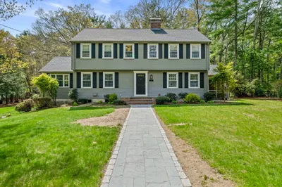 112 Flint Locke Dr