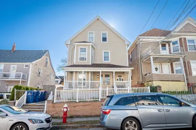 152 Washington St 1