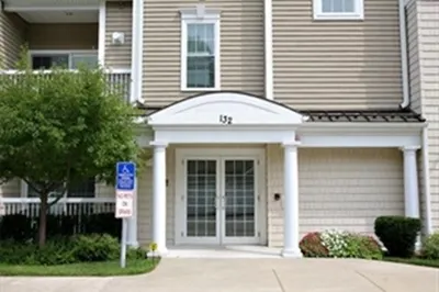 132 Clocktower Dr #4212