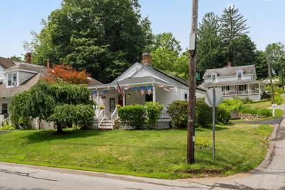 29 Pleasant St