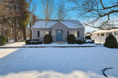 355 New Ludlow Rd