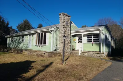 299 W River Rd