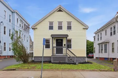 48 Vine St 1