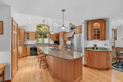 201 Belchertown Rd 1