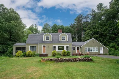 2 Pinehurst Dr 1