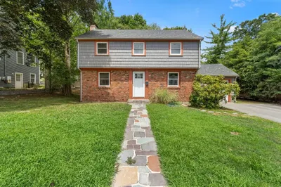 72 Avon Circle