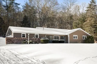 256 Worcester Rd