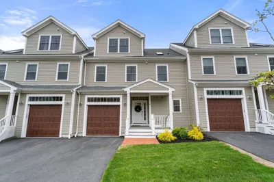 12 Blueberry Hill Lane #12 1