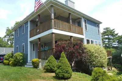 20 Marine Ave 1