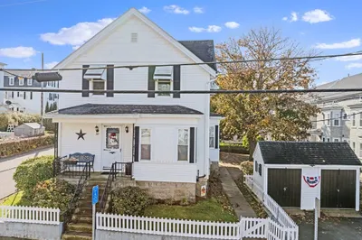 387 Sprague St
