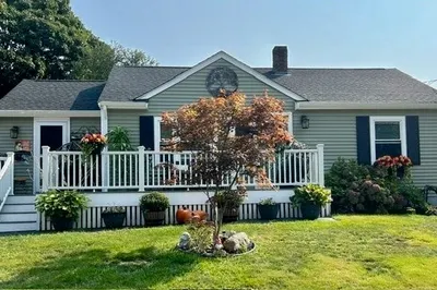 78 Doris Dr 1