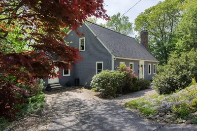 71 Roundtop Rd