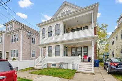 140-142 Brownell Street 1