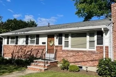 34 Pine St