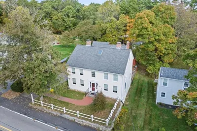 8 Highland St