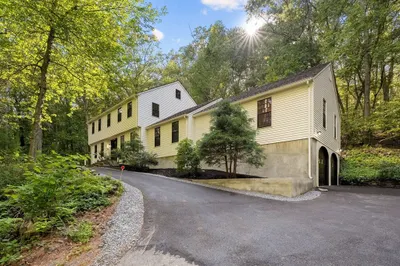123 Dutton Rd