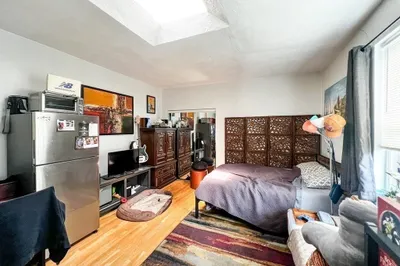 1427 Commonwealth Ave #504 1