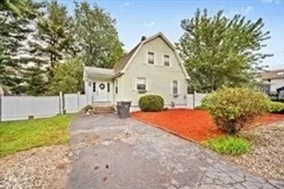 13 Furrow St 1