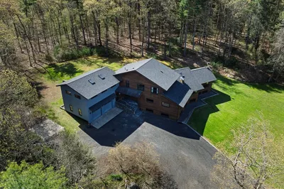 555 Coles Meadow Rd