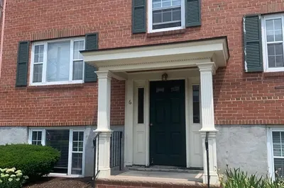 27 N. Union Street #4 1