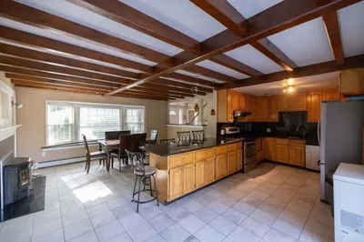 41 Whitewood Road