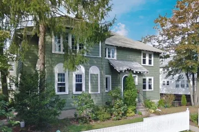 6 Bonwood St #1 1