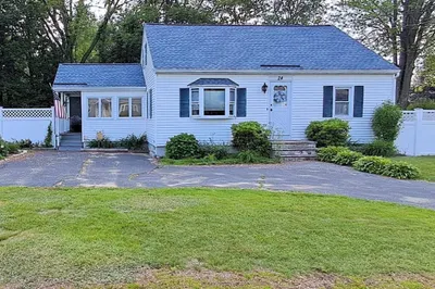 24 Dorothy Ave