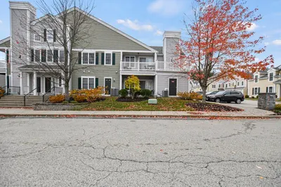 25 Village Drive #25 1