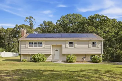 14 Bramble Bush Drive 1