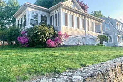 32 Prospect St