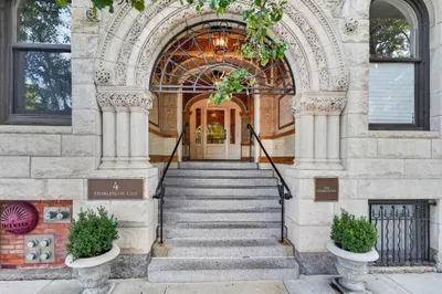4 Charlesgate East #4-402 1