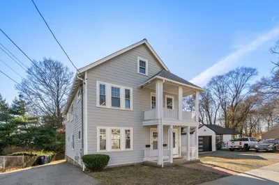 256 Webster St #2