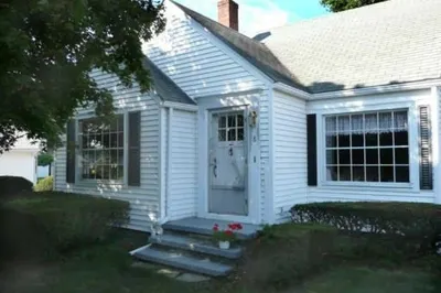 8 Grandview Ave 1