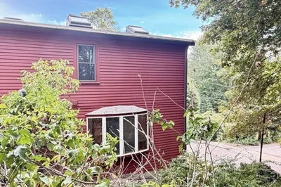 63 Johnson St 1