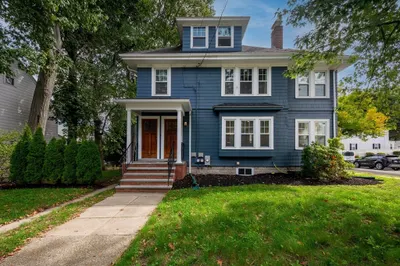 119 Medford St #119 1