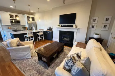 21 Prospect St #1